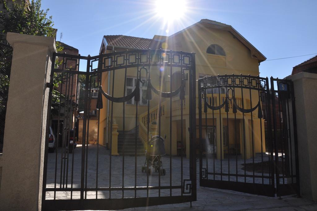 Smestaj Olivera Niska Banja Exterior photo
